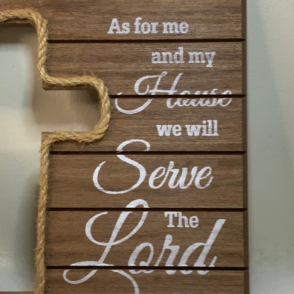 Serve the Lord Wall Art. (Wood) EUC - Picture 2 of 4